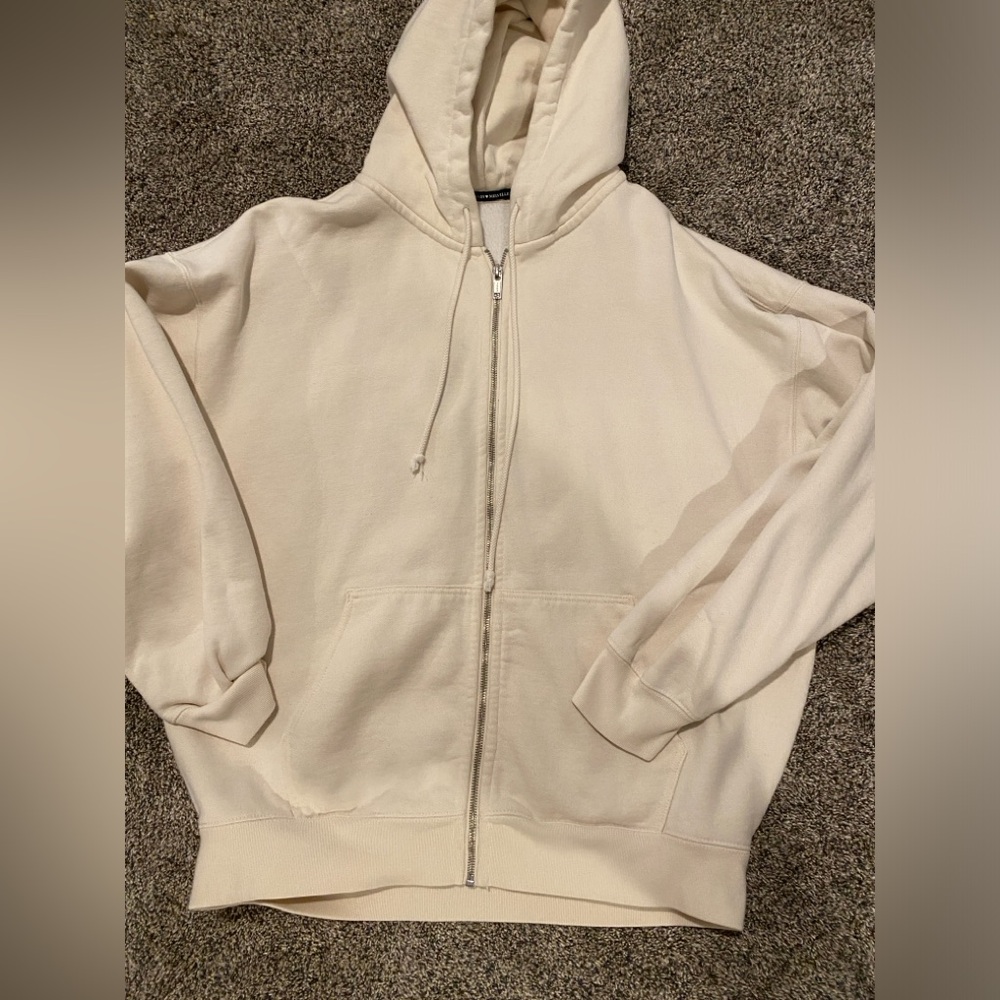 Brandy Melville Zip Up
